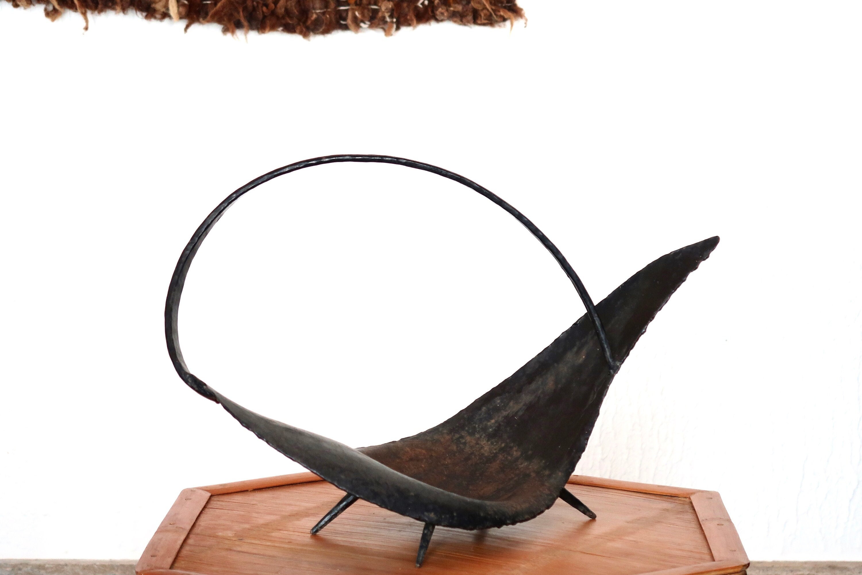 Grand Centre de Table Sculptural, Coupe à Fruits en Métal, Années 50/Sculpture, Oiseau, Campagne, Ru