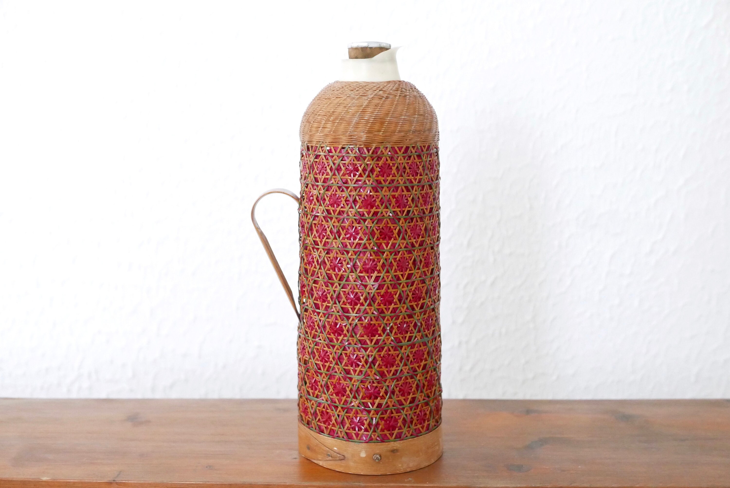 Bouteille Thermos Recouverte d'osier, Années 60 Vintage/Bouteille Tressée, Campagne, Cottage, Rustiq
