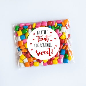 Traktatiestickers, traktatie voor iemand zoet, zoete lekkernijen, cadeaukaartjes, cadeaulabels, gunsten, etiketten voor potjes, koekjesstickers, een kleine traktatie, feest