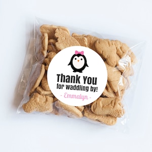 Pegatinas de pingüinos de niña, etiquetas de pingüinos, etiquetas de bolsas de regalo, tema de pingüinos, primer cumpleaños, etiquetas de agradecimiento, pingüino de arco rosa, ducha de pingüinos