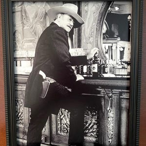 John Wayne &#39;The Shootist&#39; Photo: 8x10 Western Film Print (Framed or Unframed)