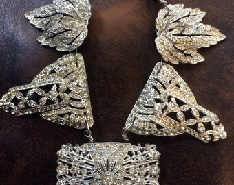 Stunning oversize Rhinestone Assemblage Necklace