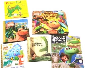 Dinosaur train, disney the good Dinosaur and 1 other scholastic lot