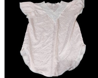 Vintage Lily of France pale pink lace paisley demask sleep nightie med.