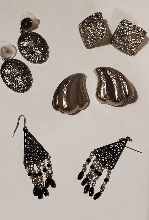 Vintage silvertoned earring lot