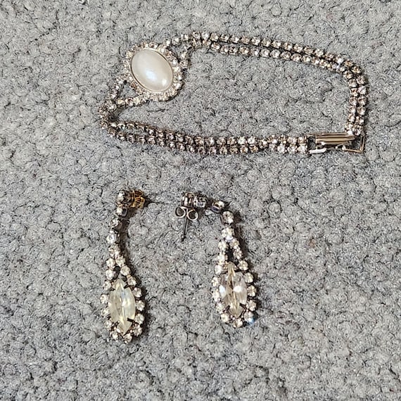 Vintage cz faux pearl tennis bracelet and earrings - image 1