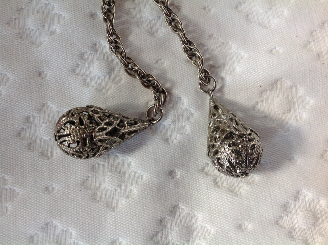Interlocking Filigree Slider Vintage Silvertone Filigree Slider Necklace Teardrop Slide Necklace ...