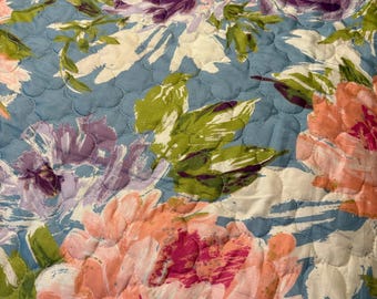 Vintage  Light Quilted Queen /  Full Size Bedspread Floral Purple Blue Pink Green