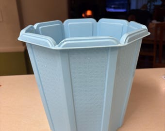 Vintage Rubbermaid Light Blue Waste Basket / Trash Can
