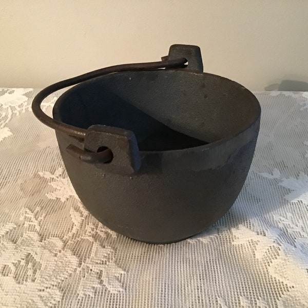Cast Iron Pot Etsy