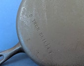Wagner Ware unmarked 5 skillet 8 8 quot inch pan cast iron griddle sauce