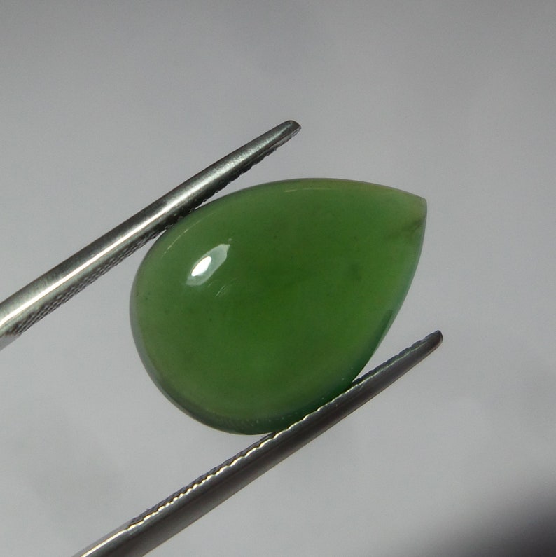 Serpentine Loose Gemstone 8.4 Carat 18.3x13.1x5.2 MM Natural Green Serpentine Pear Shape Cabochon