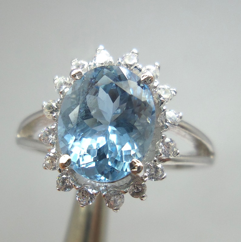 Ring Size 9 US 8x10 MM Natural Top Grade Faceted Excellent Top Blue Aquamarine Oval Shape Genuine 925 Sterling Silver Fine Quality Rings
