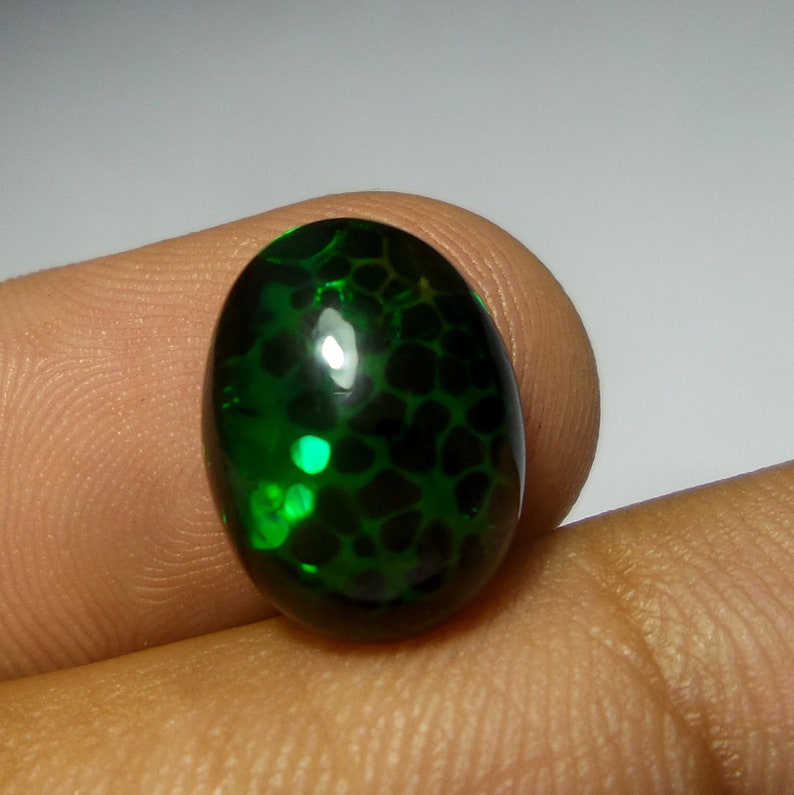 4.1 Carat 14.5x10.8x5.6 MM Amazing Natural Honey Comb Ethiopian Welo Fire Black Opal Rainbow Fire Gemstone Honeycomb Green Fire Opal