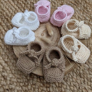 Hand knitted baby shoes shop