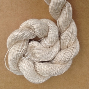 Silk Flamme, Seidengarn, Webgarn, Häkelgarn, Natur, Ungefärbt, Ivory