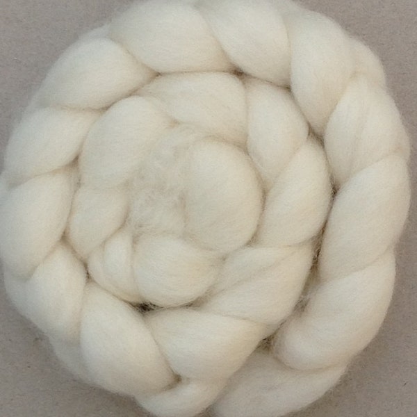 Bluefaced Leicester Wool Roving, British Wool Tops, Spinning Fibre, Wool Roving, Felting Supply, Wool Tops, 100g (3.5oz)