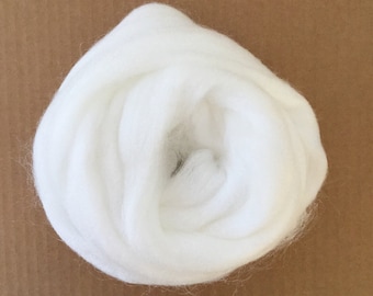 Firestar, Tri-lobal Nylon Fibre, Sparkly Fibre, Roving, Colour White, Spinning, Feltmaking,