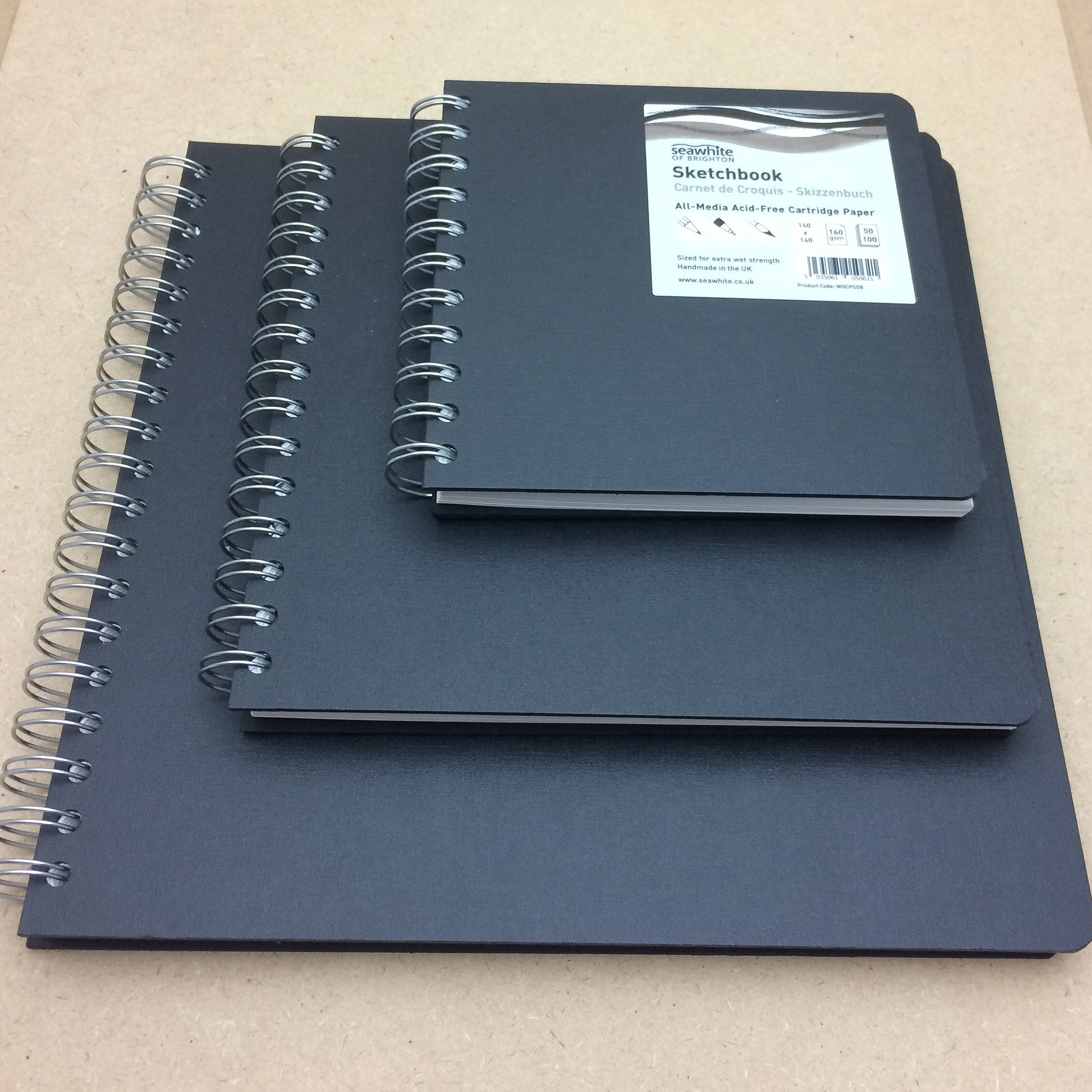 Sketchbook (Basic Large Spiral Black) (Union Square & Co. Sketchbooks)