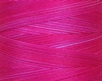Hand Dyed Cotton Machine Quilting Thread, Machine Embroidery Thread, Egyptian Cotton, 750m (820yds) Vibrant Pink, Cerise, Ref.948