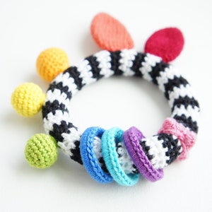 High Contrast Teether Baby Toy Crochet Pattern image 5