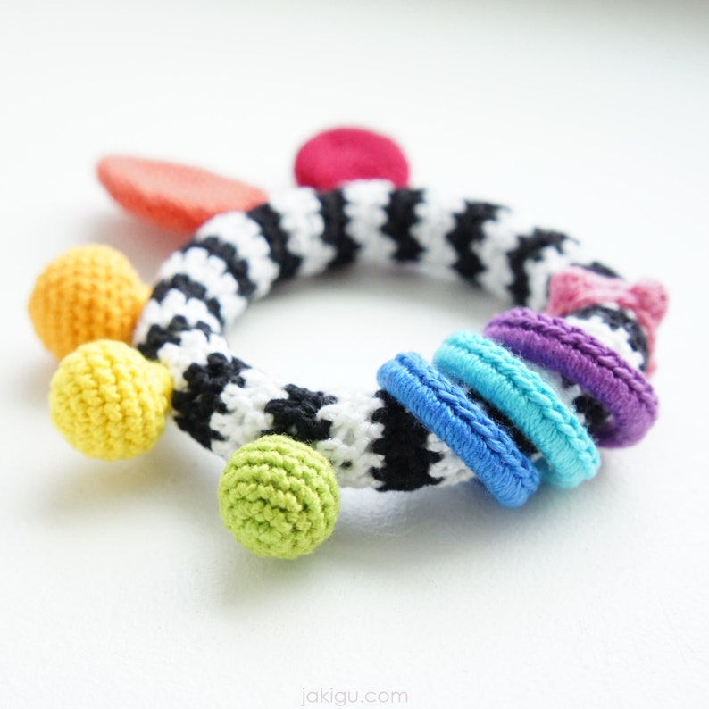 High Contrast Teether Baby Toy Crochet Pattern image 1