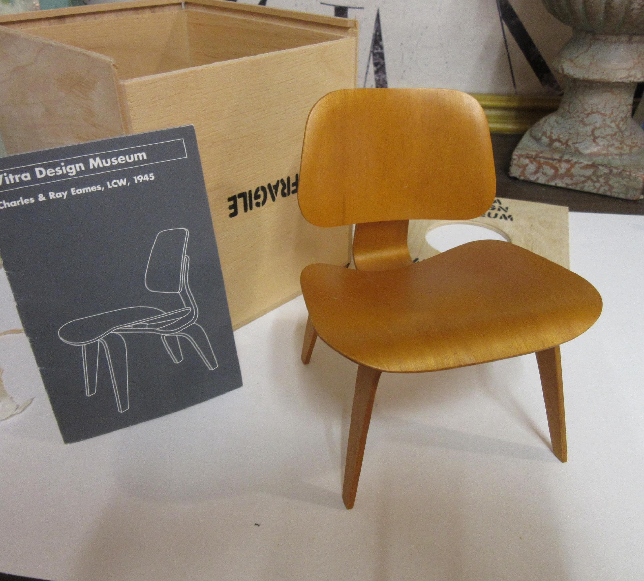 Vitra Design Museum Eames LCW Eames® Molded Plywood Lounge Chair