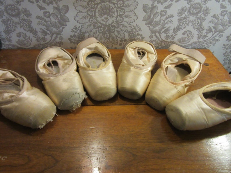 Vintage Ballet Slippers, 1 pair vintage, worn, performance, well worn and once-loved Ballerina Silky Creamy Pointer Dancing Slippers image 6