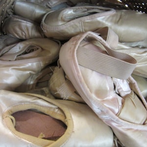 Vintage Ballet Slippers, 1 pair vintage, worn, performance, well worn and once-loved Ballerina Silky Creamy Pointer Dancing Slippers image 7