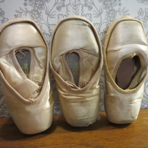 Vintage Ballet Slippers, 1 pair vintage, worn, performance, well worn and once-loved Ballerina Silky Creamy Pointer Dancing Slippers image 3