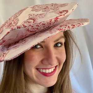 Puffy Pink Rose Renaissance Tudor Flat Cap SMALL
