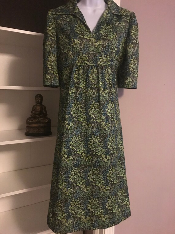 Beautiful vintage green floral dress - image 2