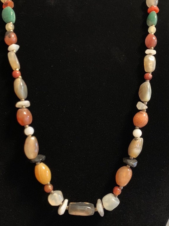 Vintage polished agate necklace - image 1