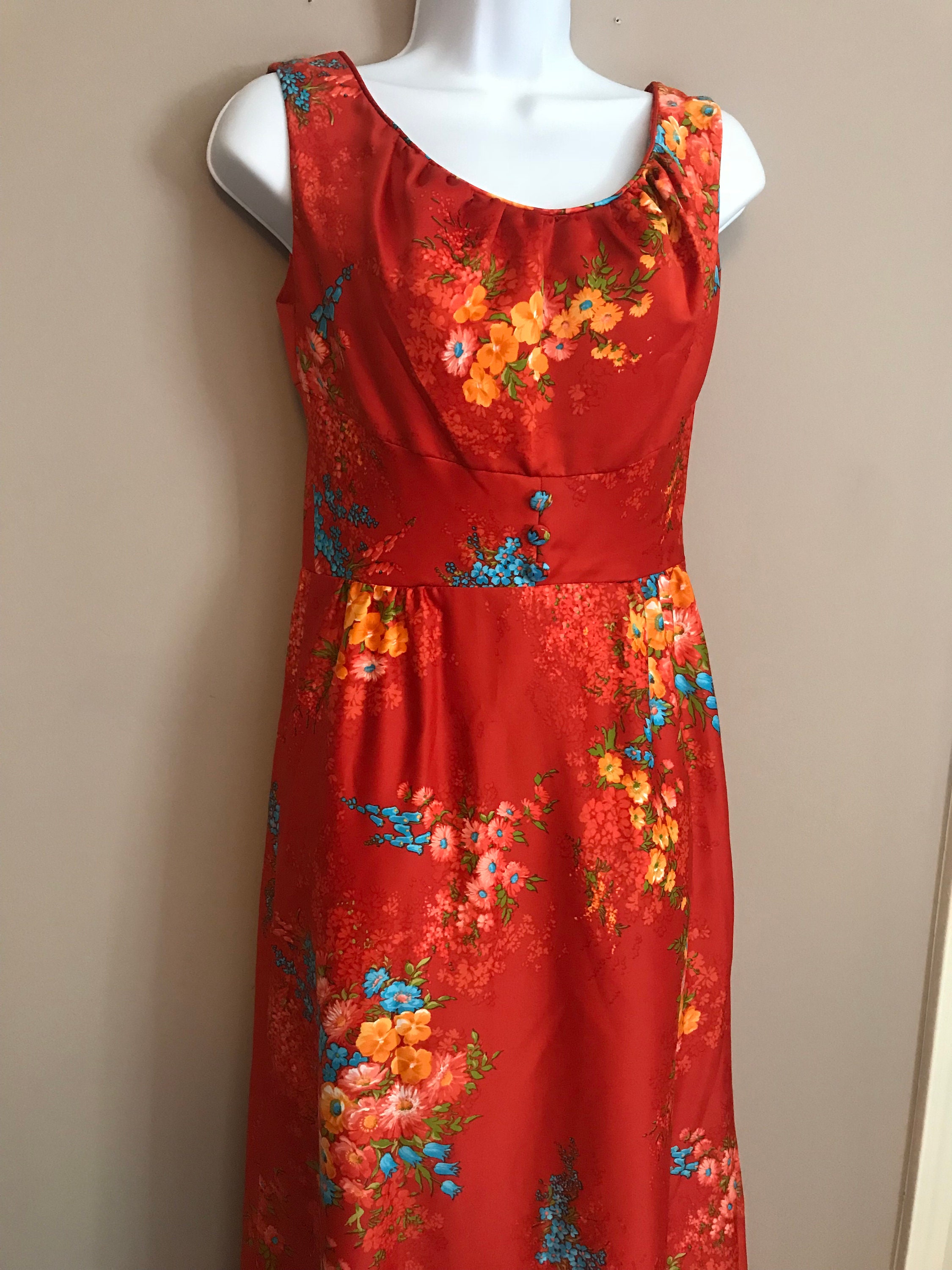 vintage hawaiian dress