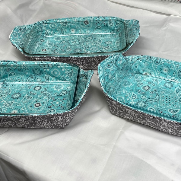 Casserole Cozy // Casserole serving cozy // Insulated dish cover // 9x13 Baking dish cozy // Microwave Casserole Cozy