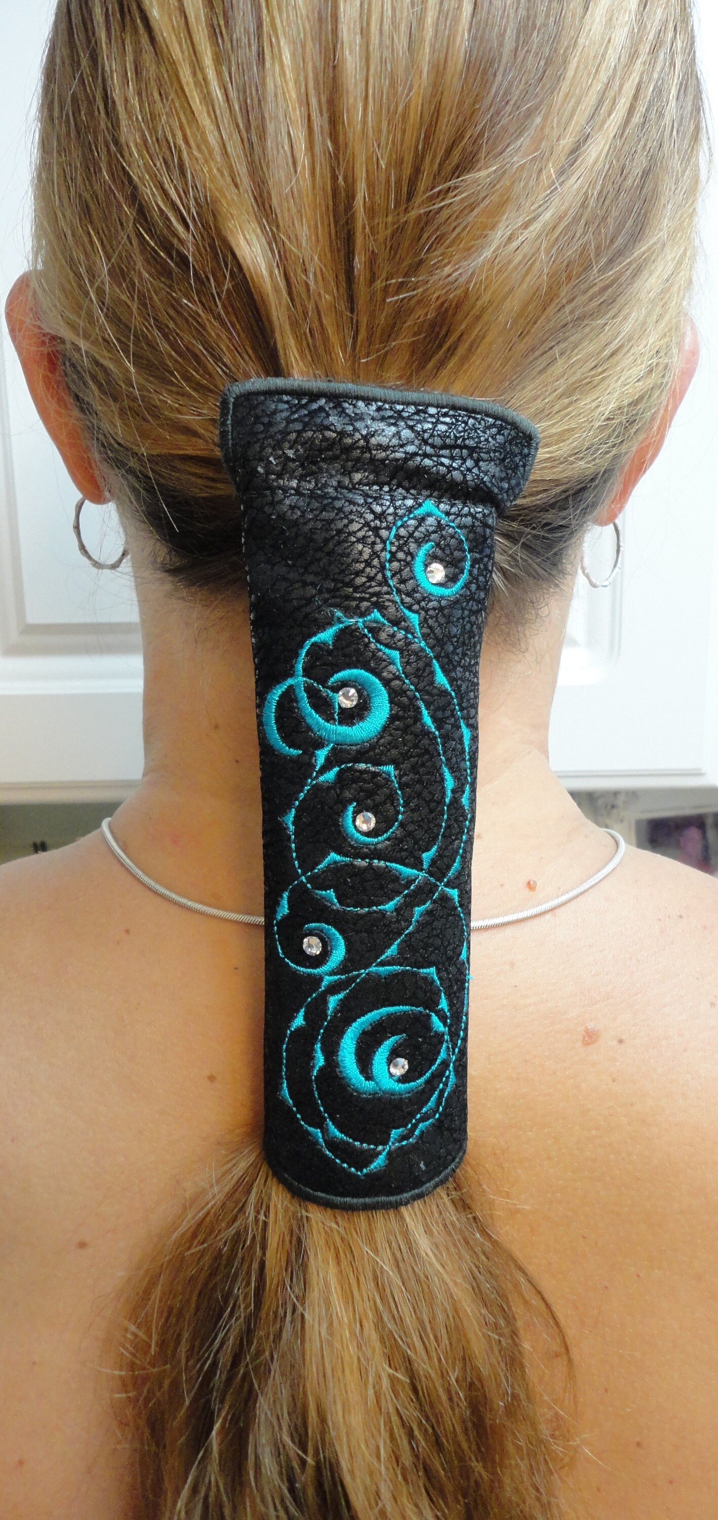 Download Ponytail hair wrap // No-slip ponytail hair wrap // Harley ...