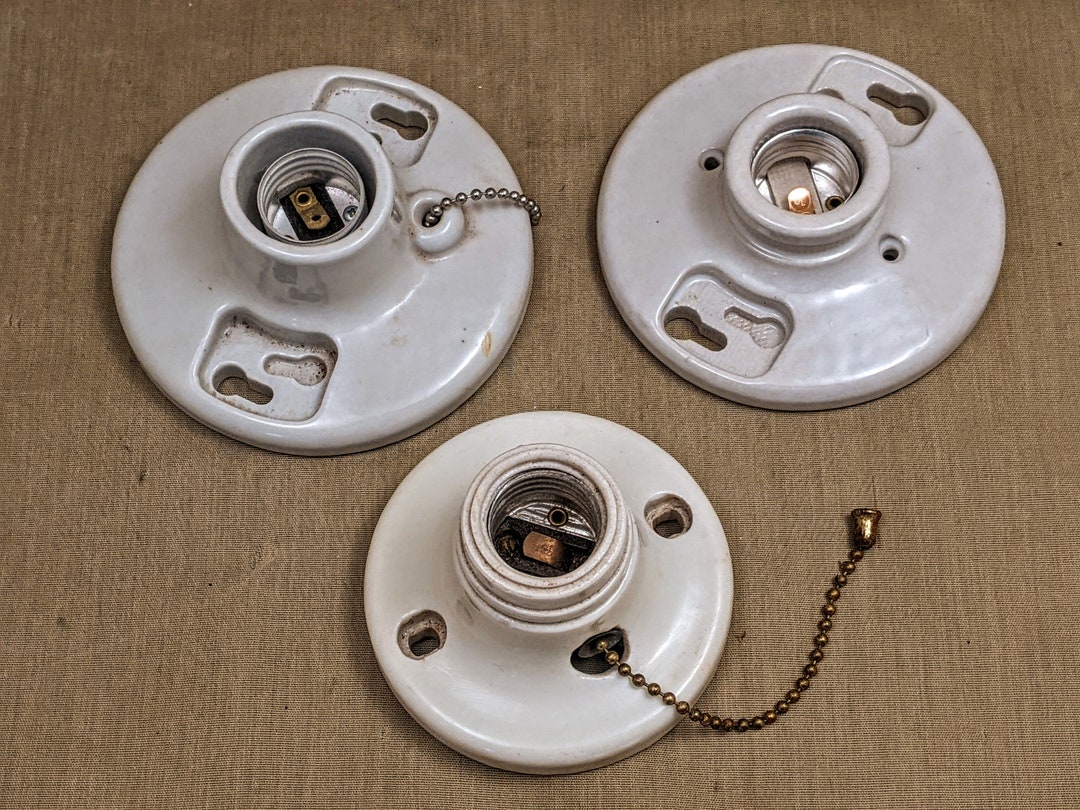 Lot/3 White PORCELAIN LIGHT SOCKETS Utilitarian Fixtures Leviton, Eaton
