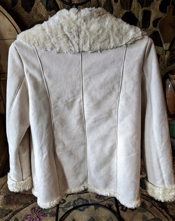 Ladies FAUX SHEEPSKIN JACKET ~ - image 3