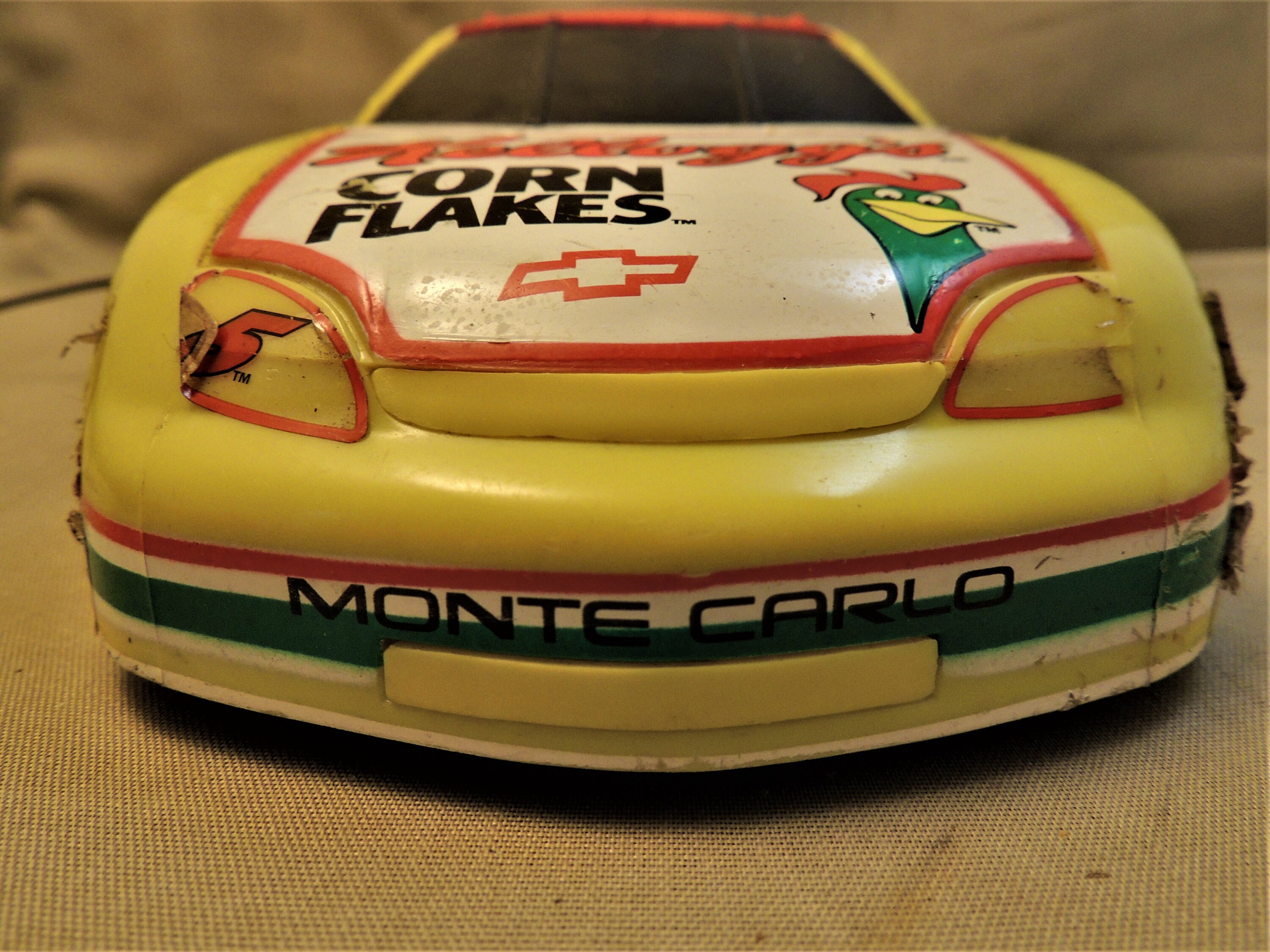 1997 NASCAR KELLOGGS Terry Labonte No 5 Chevrolet Monte 1997 NASCAR KELLOGGS Terry Labonte No 5 Chevrolet Monte