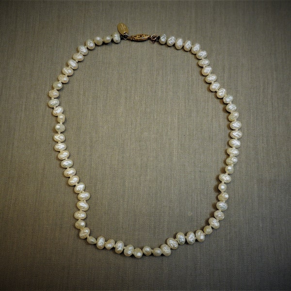 Les Bernard Faux FRESHWATER PEARL NECKLACE ~ 15" ~ Signed