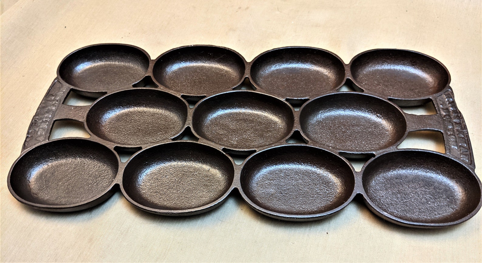 N.WATERMAN of Boston Cast Iron GEM Muffin PAN Antique Etsy