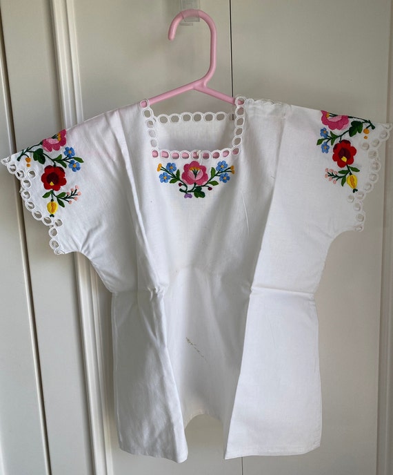 Girl's Mexican Embroidered Blouse - NOS - With Tag - image 1