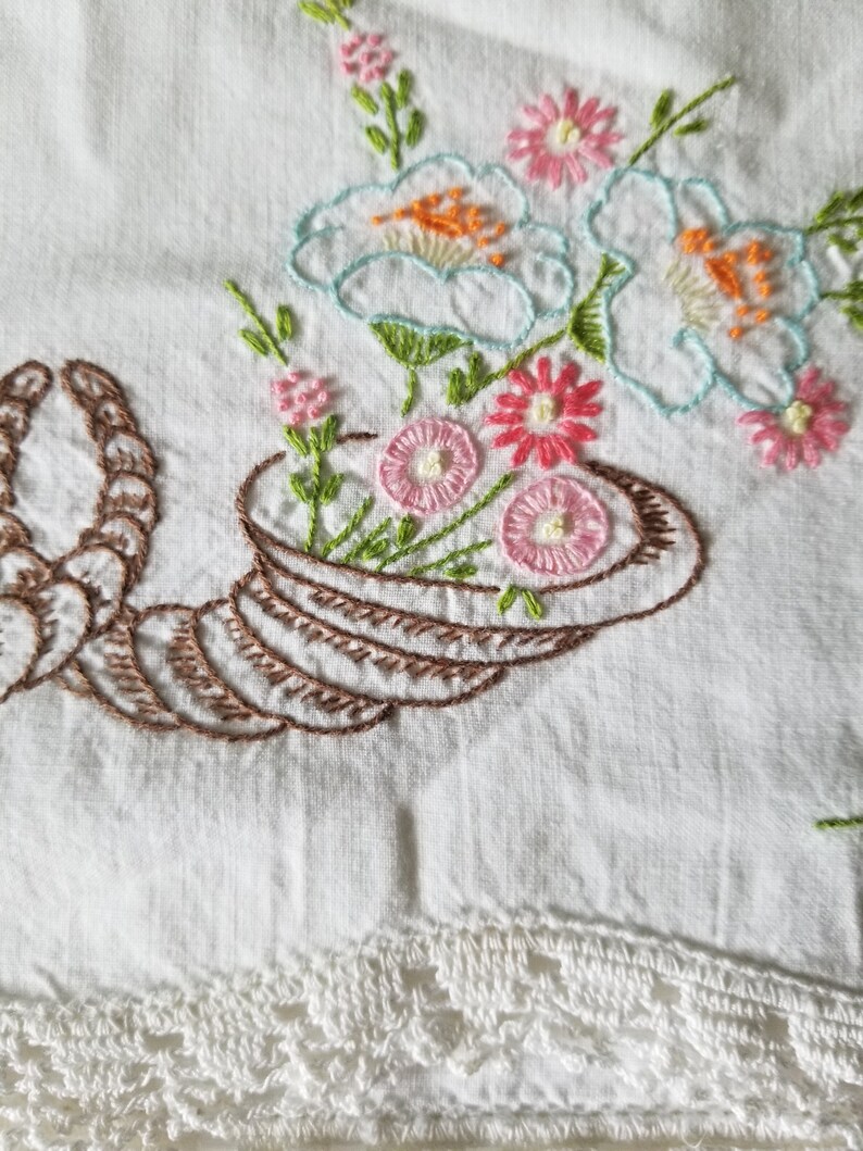 Beautifully Embroidered Cornucopia with Flowers Standard Size Vintage Pillow Case 100% Cotton image 3