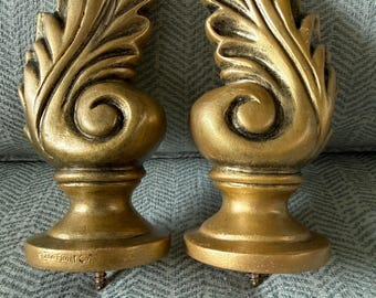 Vintage Scrolled Feather, Antiqued, Gold Gilt Curtain Rod Finials - 7" Long x 2 3/4" Wide - Set of 2