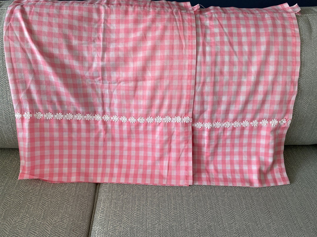 Set of Six Pink Gingham Curtain Panels With Embroidered Daisy Trim Sears 1960's or 70's Etsy