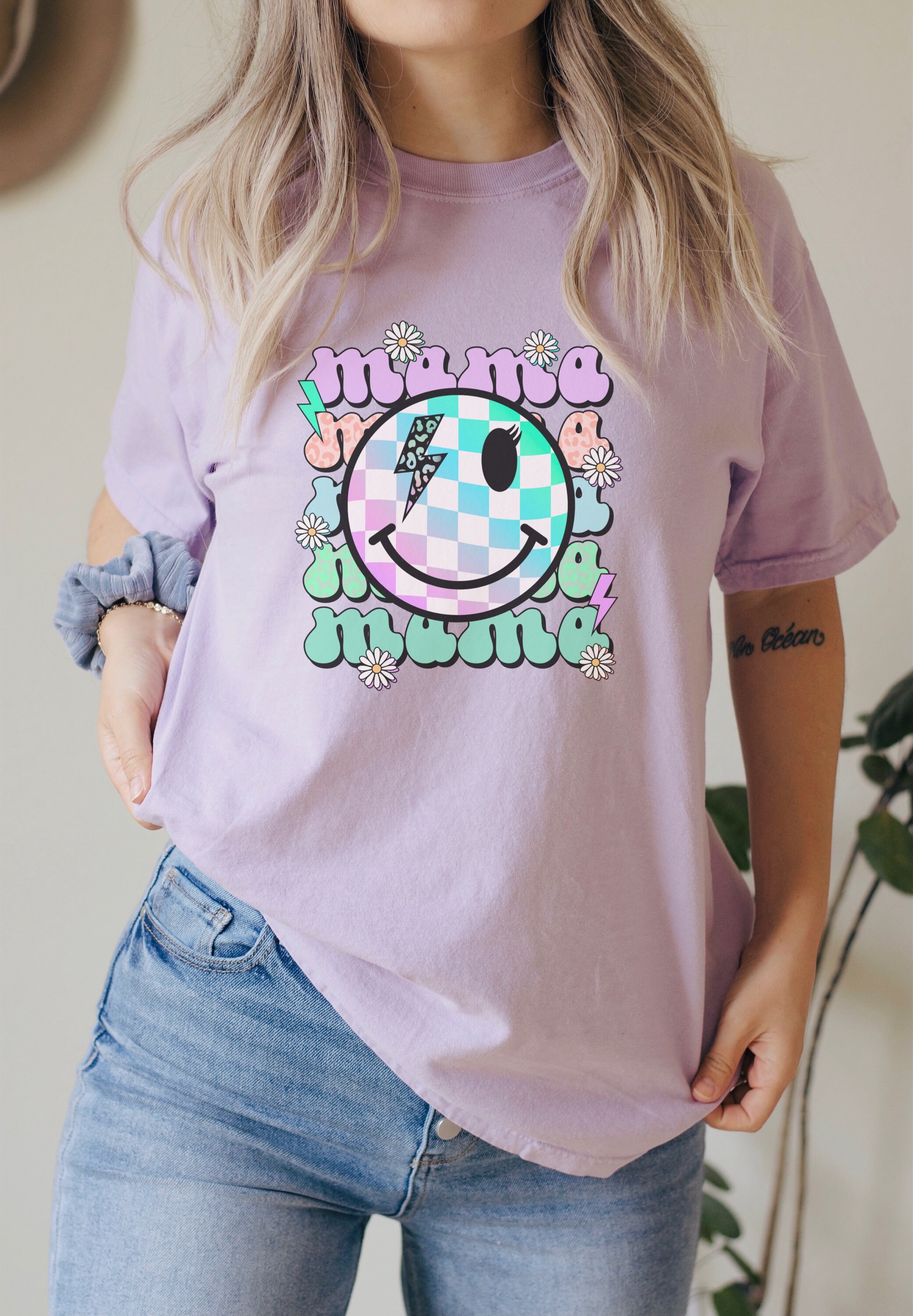 Mama Tshirt, Retro Vintage Style, Smile Face, 90s Inspired,girl