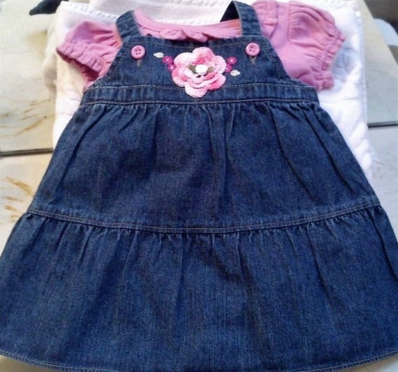 denim jumper dress outfit
