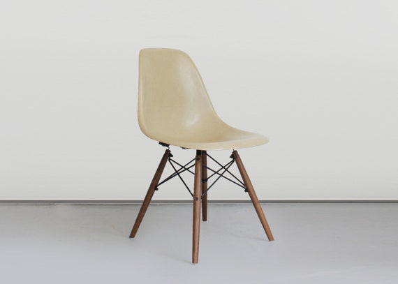 Vintage Eames Shell Side Chair for Herman Miller SHELL ONLY 12