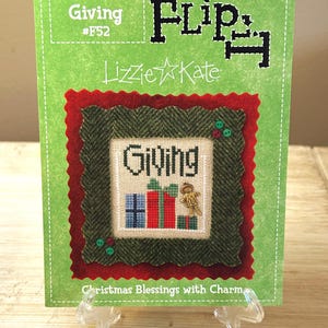 LIZZIE KATE~Cross Stitch Pattern~Flip-It~Christmas Blessings with Charm~Giving #F52