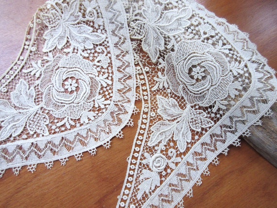 Antique Collar Vintage Collar Beige Lace Collar